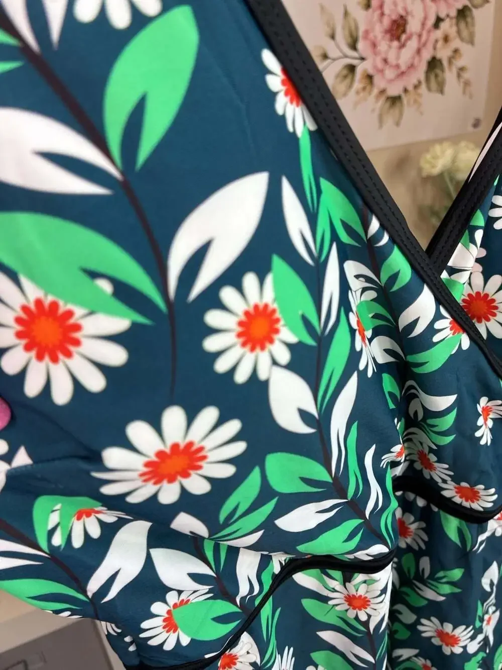 Cupshe Young and Vigor Green Floral V-Neck Wrap One-Piece Swimsuit Size XL